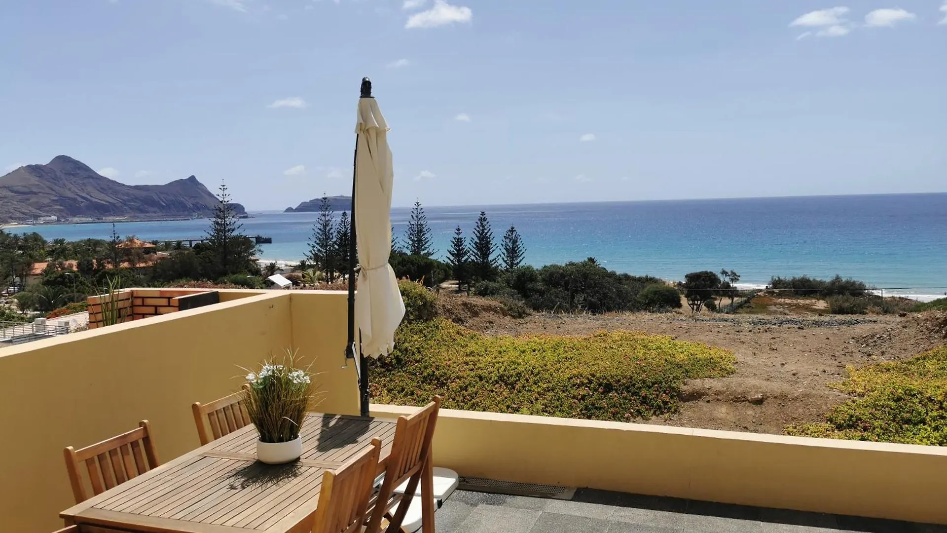 The Beach House Porto Santo Apartment
